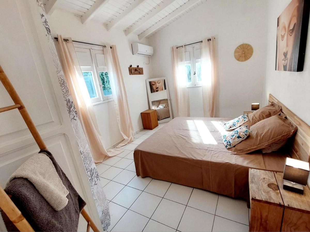 Appartement Les Cles D'Emakeys à Sainte-Anne  Extérieur photo