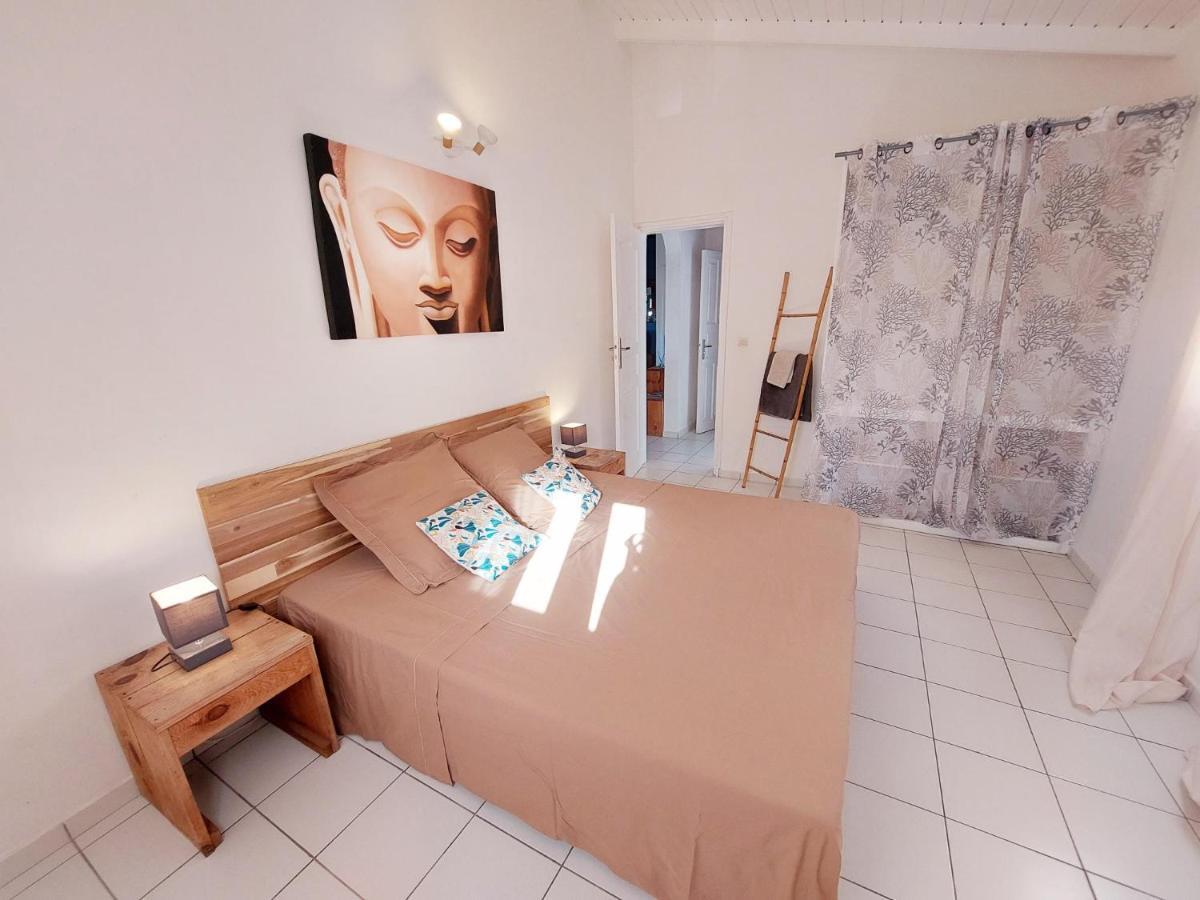 Appartement Les Cles D'Emakeys à Sainte-Anne  Extérieur photo