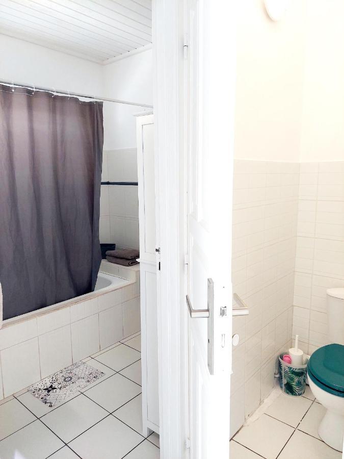Appartement Les Cles D'Emakeys à Sainte-Anne  Extérieur photo